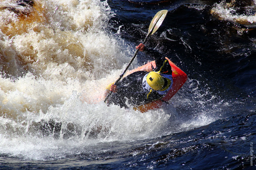 Бэк блант Ергин Григорий Тивдия 2013 соревнований по акробатическому фристайлу на бурной воде