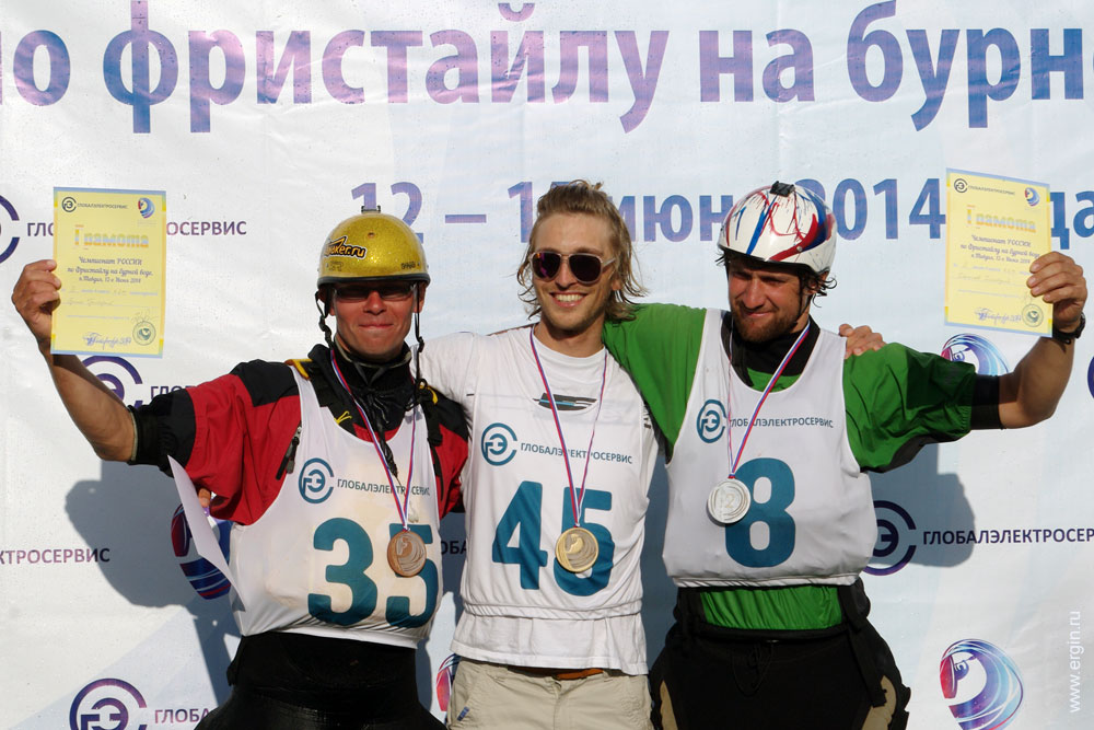 Победители чемпионата России по фристайлу на бурной воде 2014 Тивдия К1М