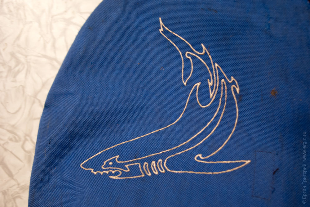Несмываемый водостойкий рисунок изображение акула на кордуре с пропиткой