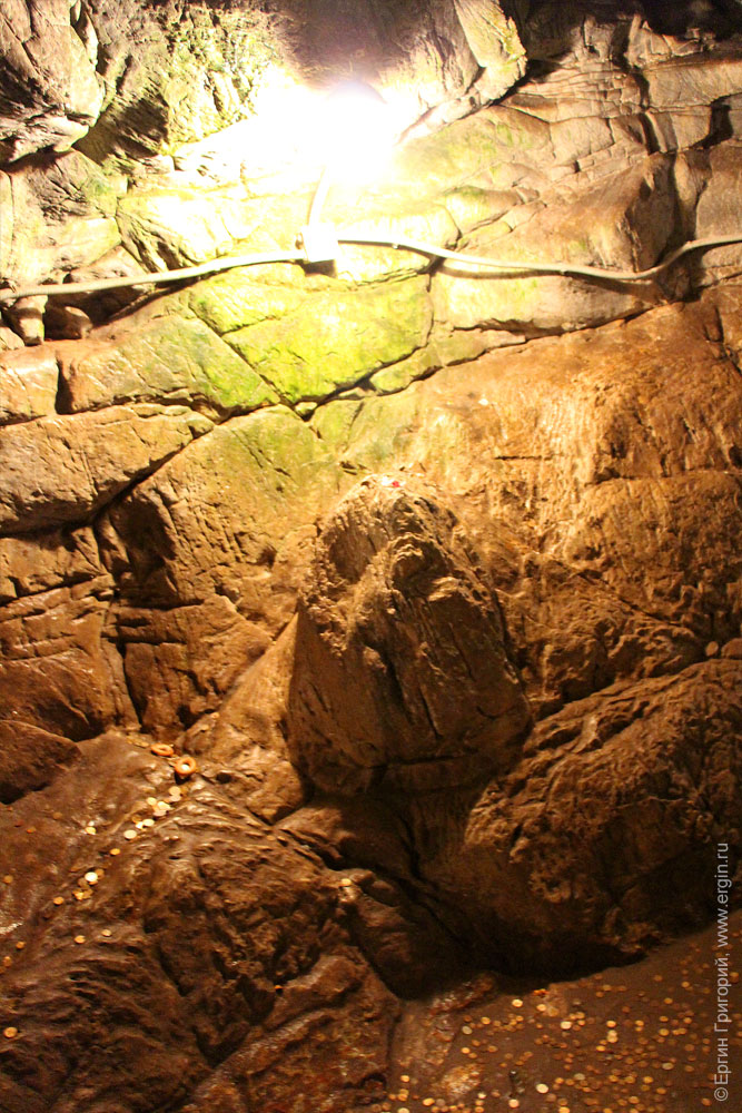 В Тавдинской пещере Алтай