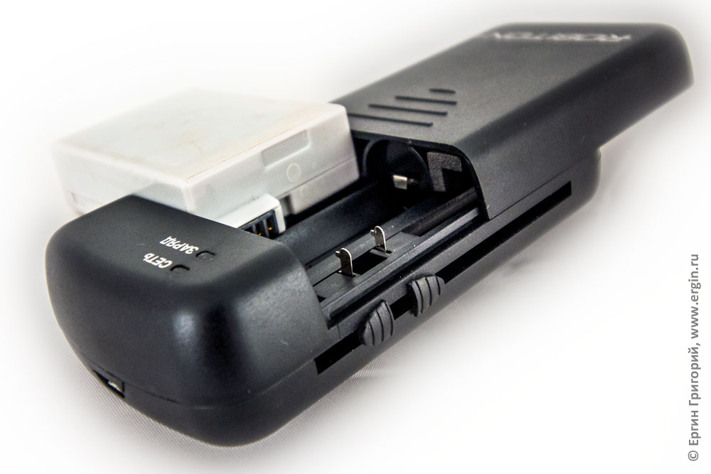Универсальное зарядное устройство от USB